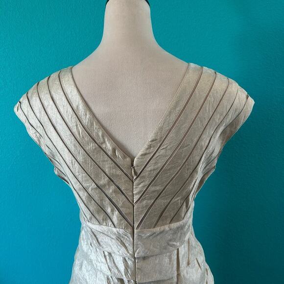 Adrianna Papell Womens Tiered Iridescent Gold Layered Cocktail Evening Dress 6 - Picture 5 of 7
